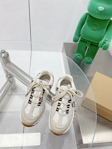 Picture of Jacquemus x Nike Shoes Women _SKUfw152538711fw